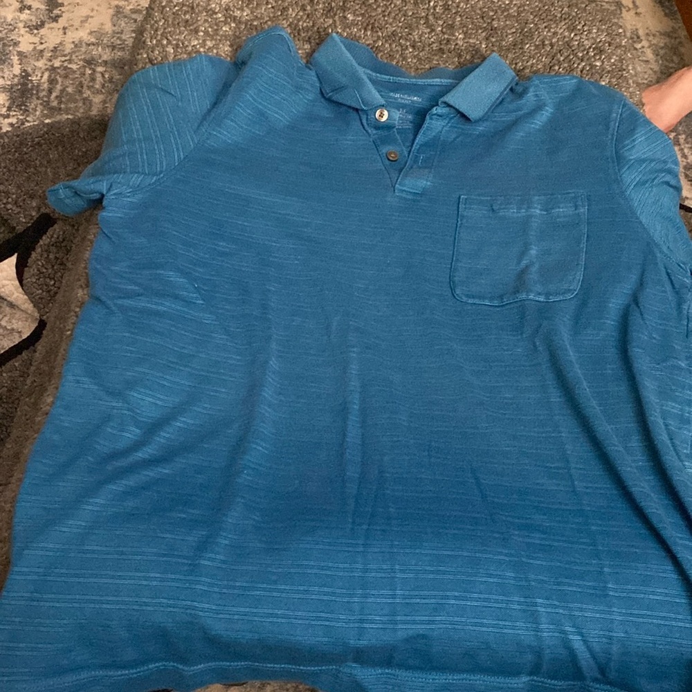 🎃Van Heusen mens M shirt